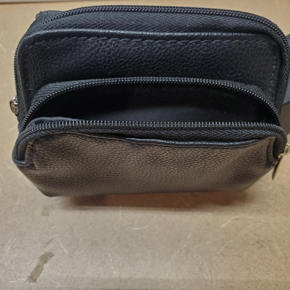 Small Black Wallet - Picture 3 of 5